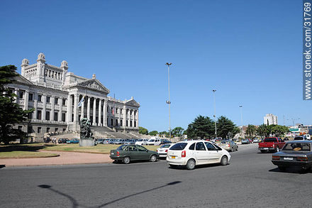 Palacio Legislativo - Departamento de Montevideo - URUGUAY. Foto No. 31769