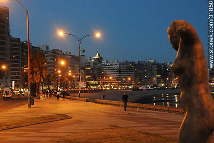 Pocitos beach and promenade - Department of Montevideo - URUGUAY. Photo #31850