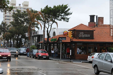 Calle 20 El Remanso y calle 28 Los Meros - Punta del Este y balnearios cercanos - URUGUAY. Foto No. 32020