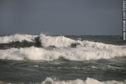 Día tormentoso en José Ignacio - Punta del Este y balnearios cercanos - URUGUAY. Foto No. 32092