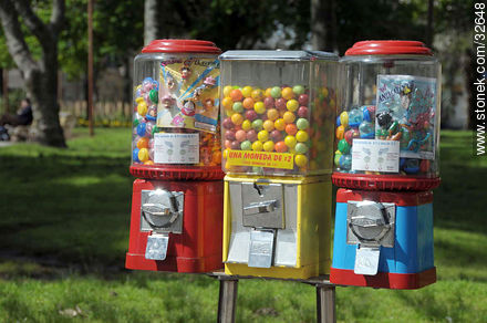 Candy boxes - Tacuarembo - URUGUAY. Photo #32648