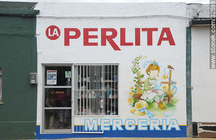 Mercería La Perlita - Departamento de Tacuarembó - URUGUAY. Foto No. 32599
