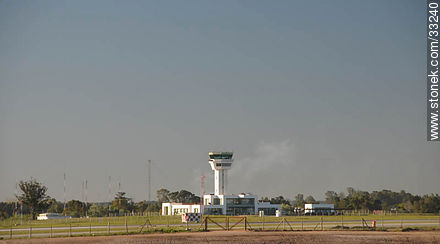 Control tower of the Carrasco airport - Department of Canelones - URUGUAY. Photo #33240