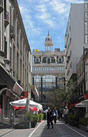 Bacacay pedestrian street - Department of Montevideo - URUGUAY. Photo #33413