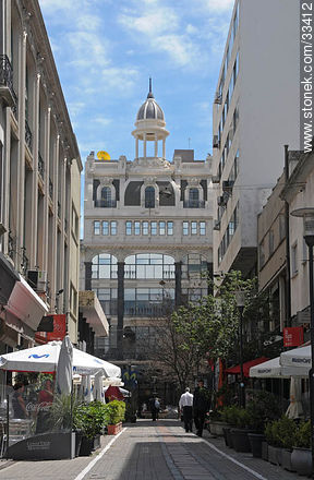 Bacacay pedestrian street - Department of Montevideo - URUGUAY. Photo #33412