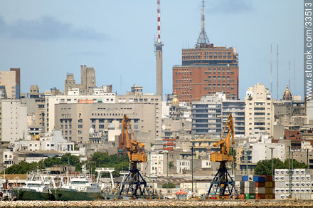 Puerto, IMM, antena de Saeta, cúpula del ex Sorocabana - Departamento de Montevideo - URUGUAY. Foto No. 33513