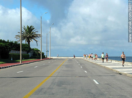Boardwalk in Punta del Este - Punta del Este and its near resorts - URUGUAY. Photo #34012