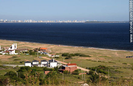 Punta del Este from Punta Ballena - Punta del Este and its near resorts - URUGUAY. Foto No. 33886