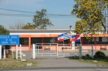 Rural school - San José - URUGUAY. Foto No. 34521