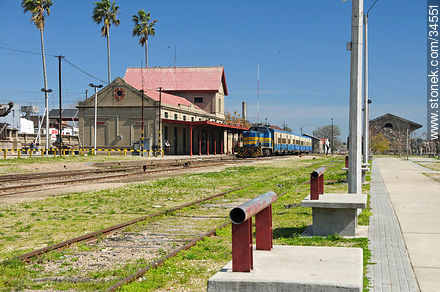 Estación de ferrocarril de San José. - Departamento de San José - URUGUAY. Foto No. 34551