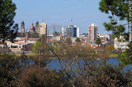 Negro river. City of Mercedes. - Soriano - URUGUAY. Foto No. 34760