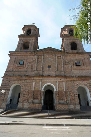 Catedral Nuestra Señora de los Dolores - Departamento de Soriano - URUGUAY. Foto No. 34688