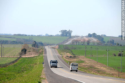 Ruta 97 - Departamento de Colonia - URUGUAY. Foto No. 34944