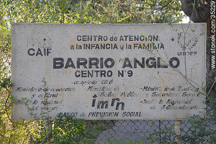 CAIF. Centro de Atención a la Infancia y a la Familia. Barrio Anglo. - Departamento de Río Negro - URUGUAY. Foto No. 35229