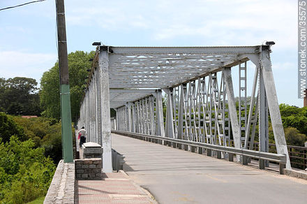 Puente sobre el río Santa Lucía Chico - Departamento de Florida - URUGUAY. Foto No. 35575