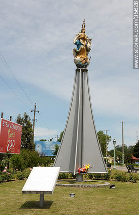 Virgen de los Treinta y Tres. - Departamento de Florida - URUGUAY. Foto No. 35628