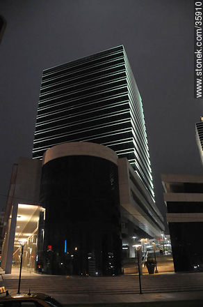 Montevideo World Trade Center - Department of Montevideo - URUGUAY. Photo #35910