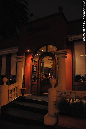Panini's Resto - Department of Montevideo - URUGUAY. Photo #35884