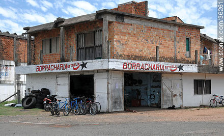 Barra do Quaraí, Brazil.  - Artigas - URUGUAY. Foto No. 36261