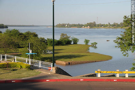 Río Uruguay. - Departamento de Salto - URUGUAY. Foto No. 36470