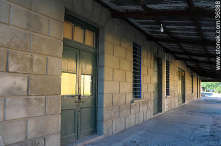 Estación de trenes de Salto - Departamento de Salto - URUGUAY. Foto No. 36388