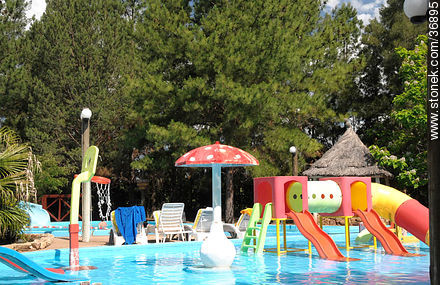 Posada del Siglo XIX - Departamento de Salto - URUGUAY. Foto No. 36895