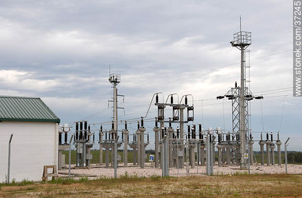 Generacion de energía eléctrica a partir de la eólica - Departamento de Rocha - URUGUAY. Foto No. 37245