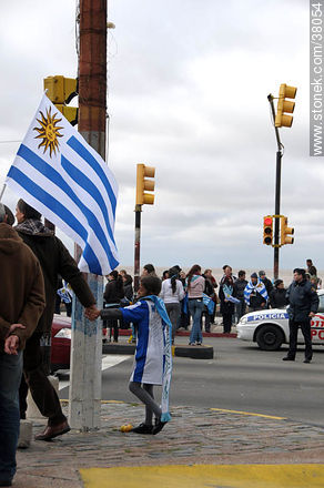 Recibimiento de la Selección Uruguaya de Fútbol en la rambla de Pocitos de Montevideo el 13 de Julio de 2010. -  - URUGUAY. Foto No. 38054