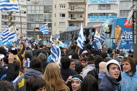 Uruguayan footbal soccer team reception after playing the World Cup in South Africa, 2010. -  - URUGUAY. Photo #38096