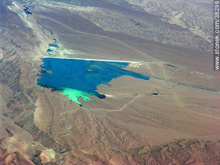 Reservoir - Chile - Others in SOUTH AMERICA. Foto No. 38299