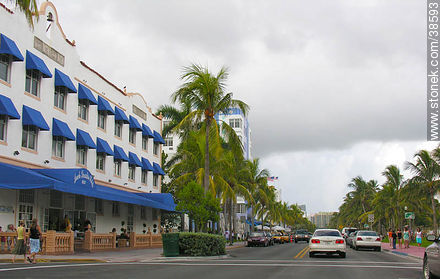 Ocean Drive at South Beach. Beach Paradise Hotel. - State of Florida - USA-CANADA. Photo #38593