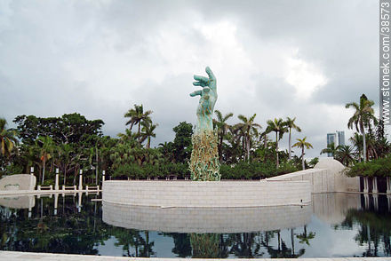 Memorial al Holocausto judío, en Miami Beach - Estado de Florida - EE.UU.-CANADÁ. Foto No. 38573