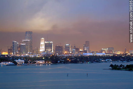 Biscayne Bay at dusk - State of Florida - USA-CANADA. Photo #38535