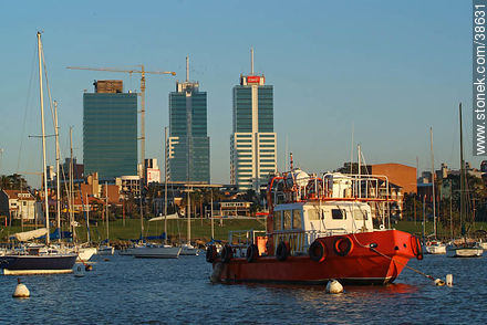 Puerto Buceo - Departamento de Montevideo - URUGUAY. Foto No. 38631