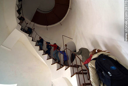Isla de Flores lightouse spiral staircase. -  - URUGUAY. Foto No. 38776