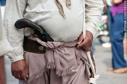 Pistola de paisano - Departamento de Tacuarembó - URUGUAY. Foto No. 39330