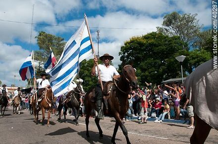Patriotic flags - Tacuarembo - URUGUAY. Photo #40287