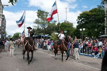 Uruguayan patriotic flags. Artigas and Ansina. - Tacuarembo - URUGUAY. Photo #40251