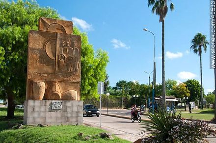 Escultura - Departamento de Tacuarembó - URUGUAY. Foto No. 40533