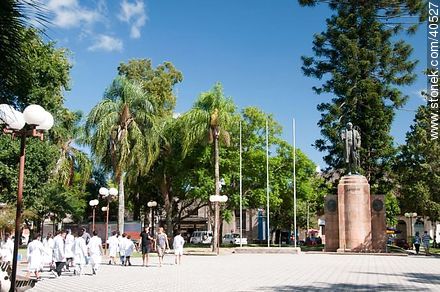 Plaza 19 de Abril - Departamento de Tacuarembó - URUGUAY. Foto No. 40527