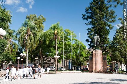 Plaza 19 de Abril - Departamento de Tacuarembó - URUGUAY. Foto No. 40526