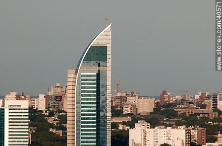 Aguada Park and Antel tower. - Department of Montevideo - URUGUAY. Foto No. 40571