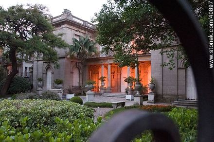 Palacio Taranco - Departamento de Montevideo - URUGUAY. Foto No. 40897