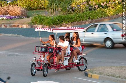 Quad stroller - Punta del Este and its near resorts - URUGUAY. Foto No. 40975