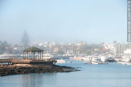 Fog in the Harbour. - Punta del Este and its near resorts - URUGUAY. Photo #41078