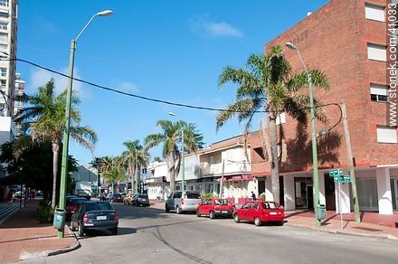 Gorlero y calle 17 El Estrecho - Punta del Este y balnearios cercanos - URUGUAY. Foto No. 41033