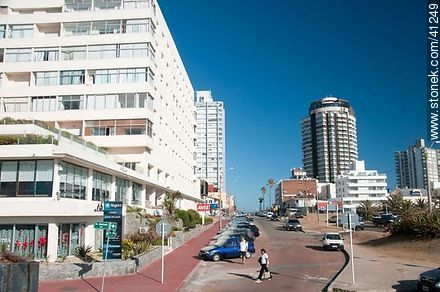Calle 31. - Punta del Este y balnearios cercanos - URUGUAY. Foto No. 41249