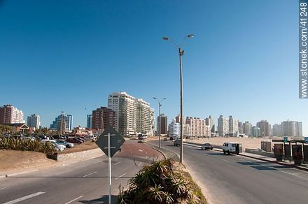 Rambla de Playa Brava - Punta del Este y balnearios cercanos - URUGUAY. Foto No. 41248
