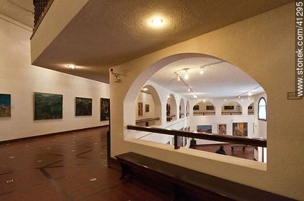 Museo Ralli en el barrio Beverly Hills de Punta del Este. - Punta del Este y balnearios cercanos - URUGUAY. Foto No. 41295