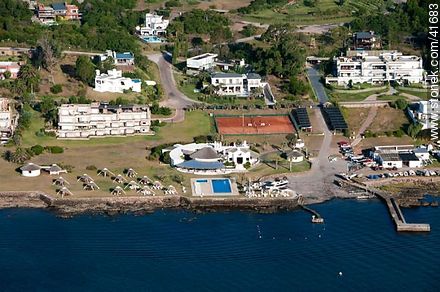 Complejos turísticos de Punta Ballena - Punta del Este y balnearios cercanos - URUGUAY. Foto No. 41683